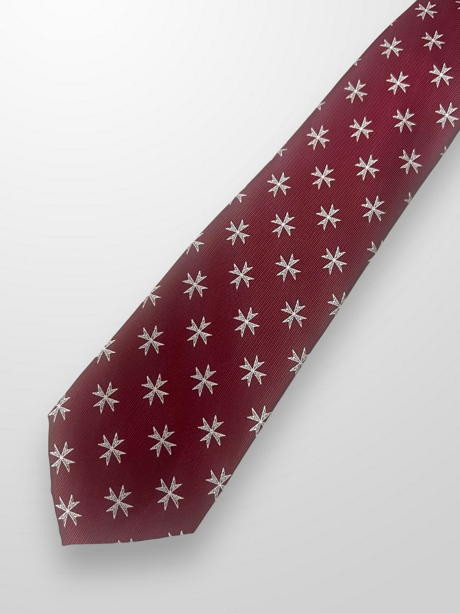 Corbata burdeos con cruz de San Juan 2