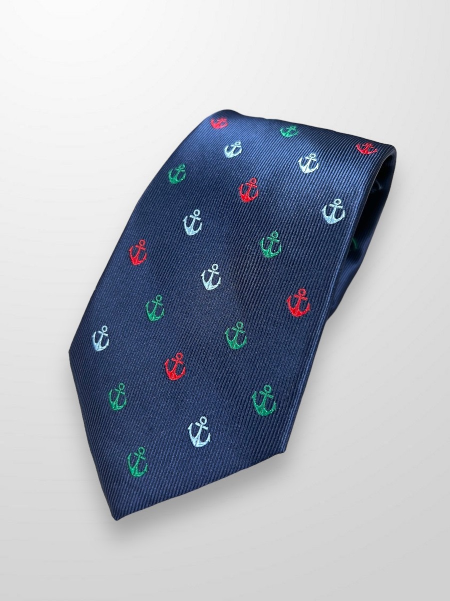 Corbata azul con anclas