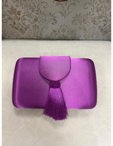 Clutch raso borla