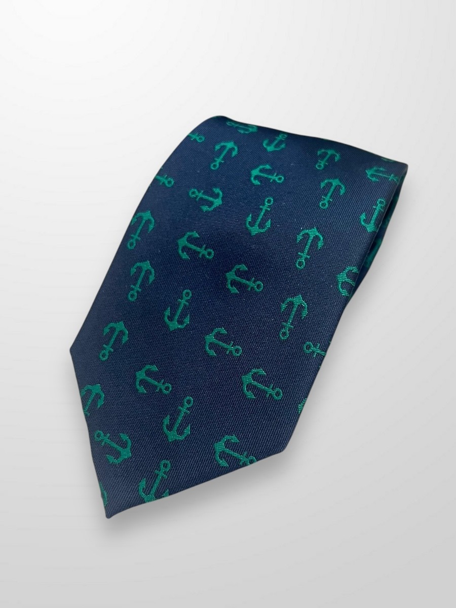 Corbata azul con anclas grandes