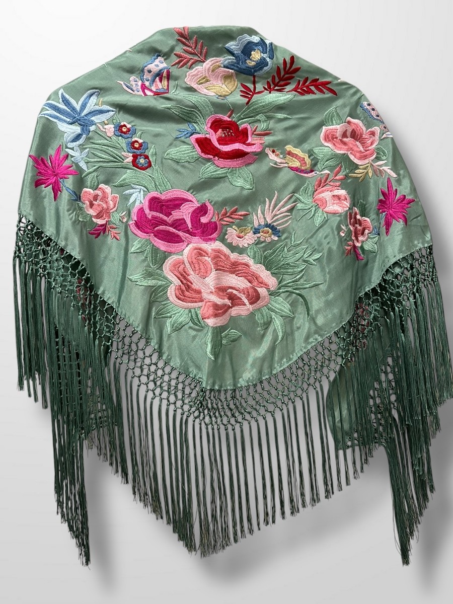 Mantoncillo Anastasia flor maquillaje niña 2