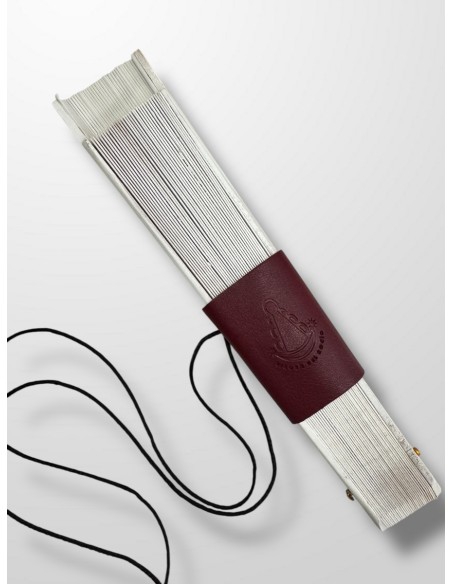 Cuelga abanico de cuero Virgen del Rocio