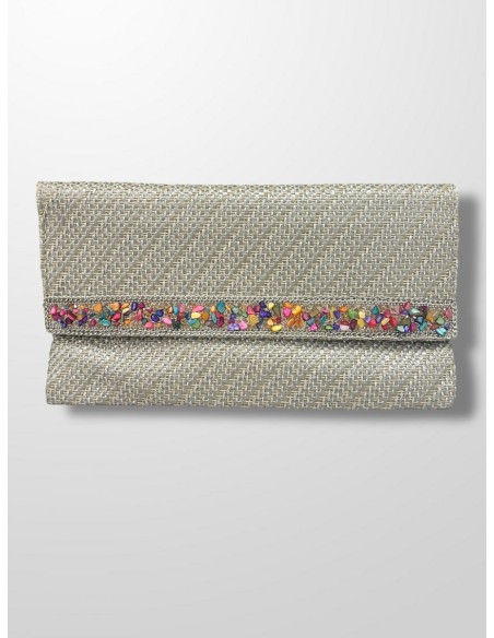 Sobre rafia con piedras