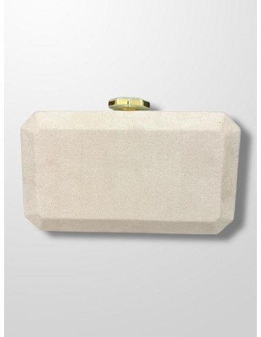 Clutch ante Piedra
