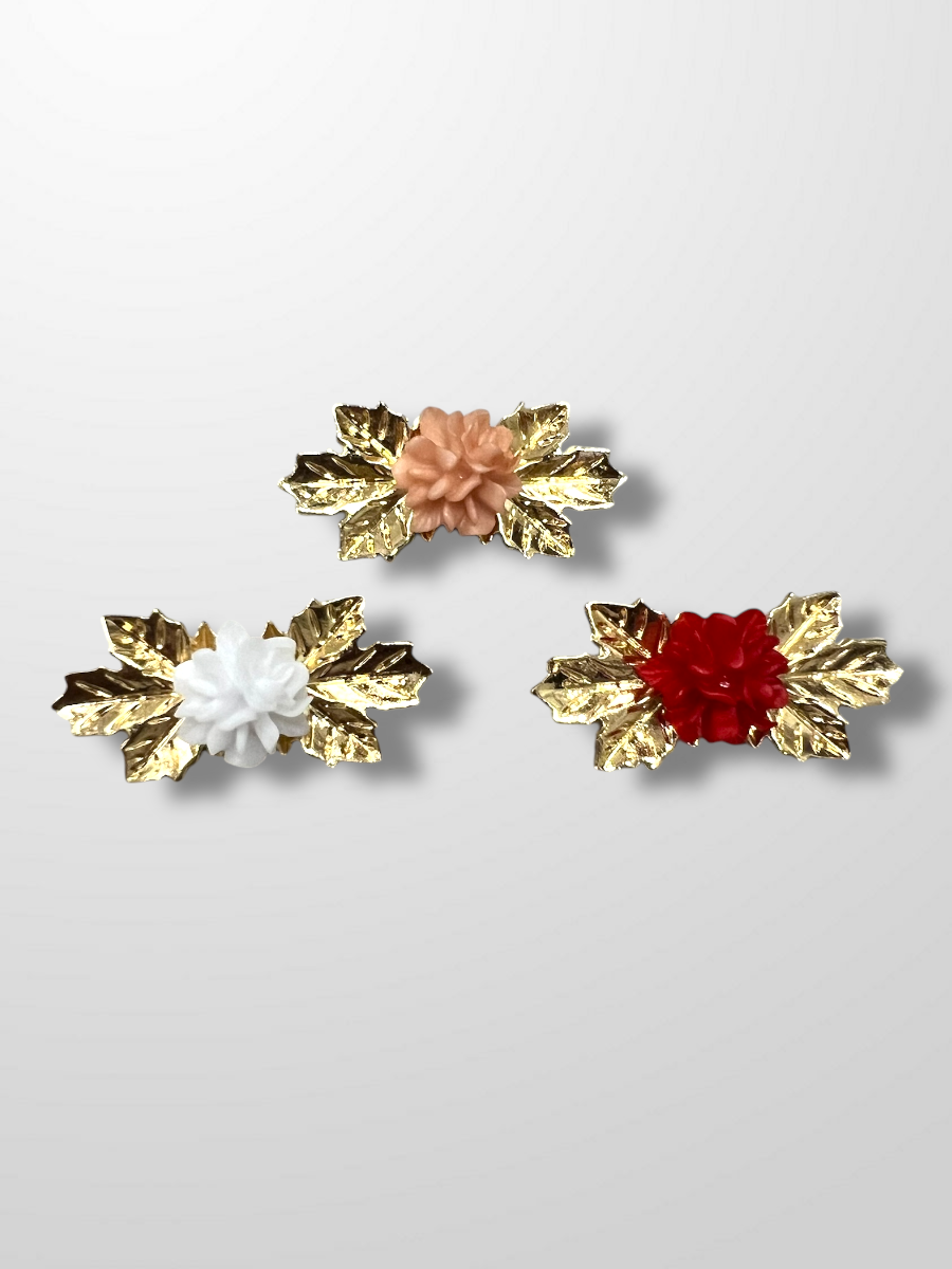 Broche hojas y flor