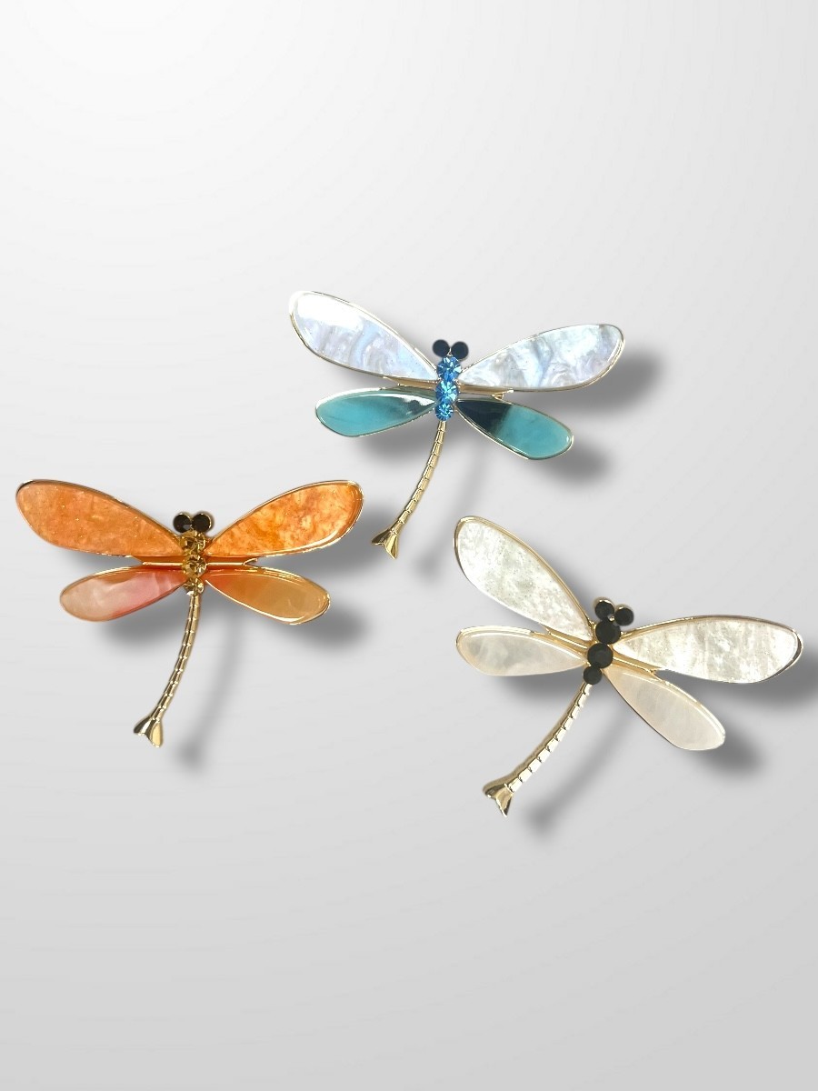 Broche libelula nacar