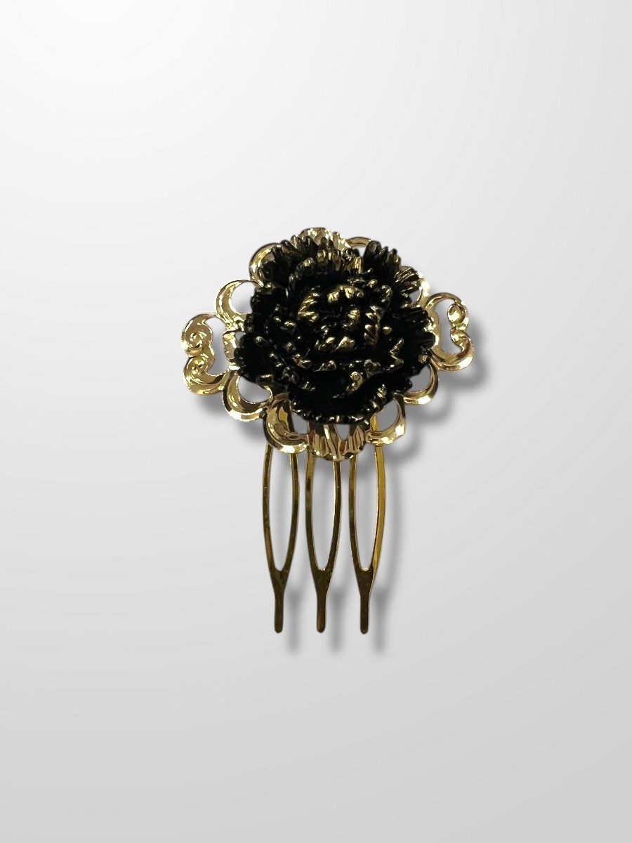 Peinecillo dorado y flor 2
