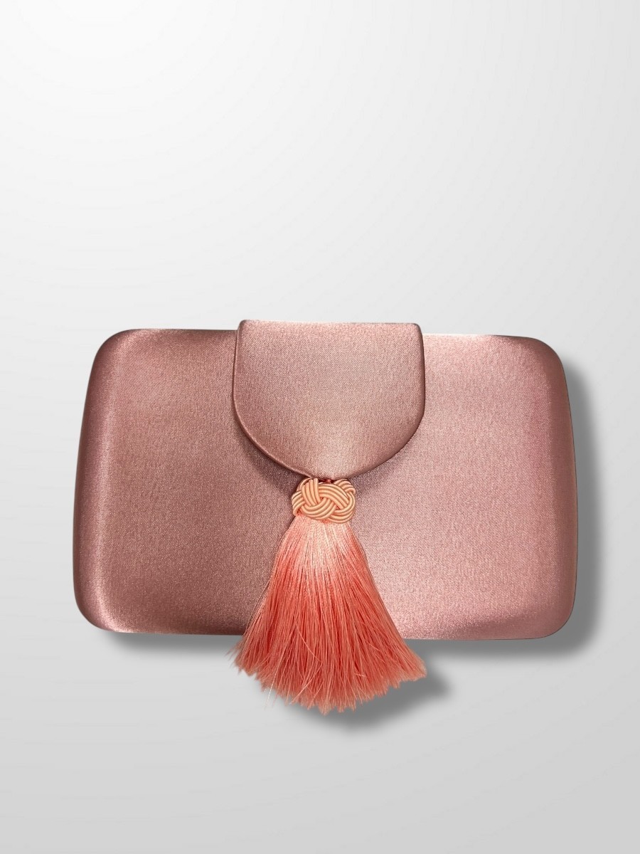 Clutch raso borla 2