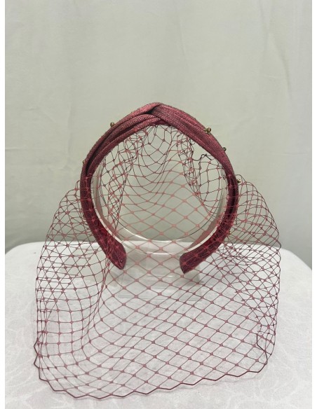 Alquilar diadema burdeos con mini estrellas