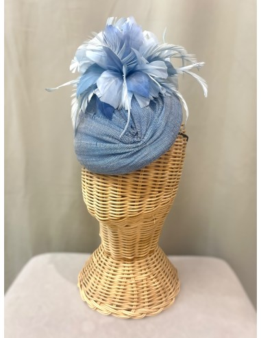 Alquilar casquete Plumas celeste