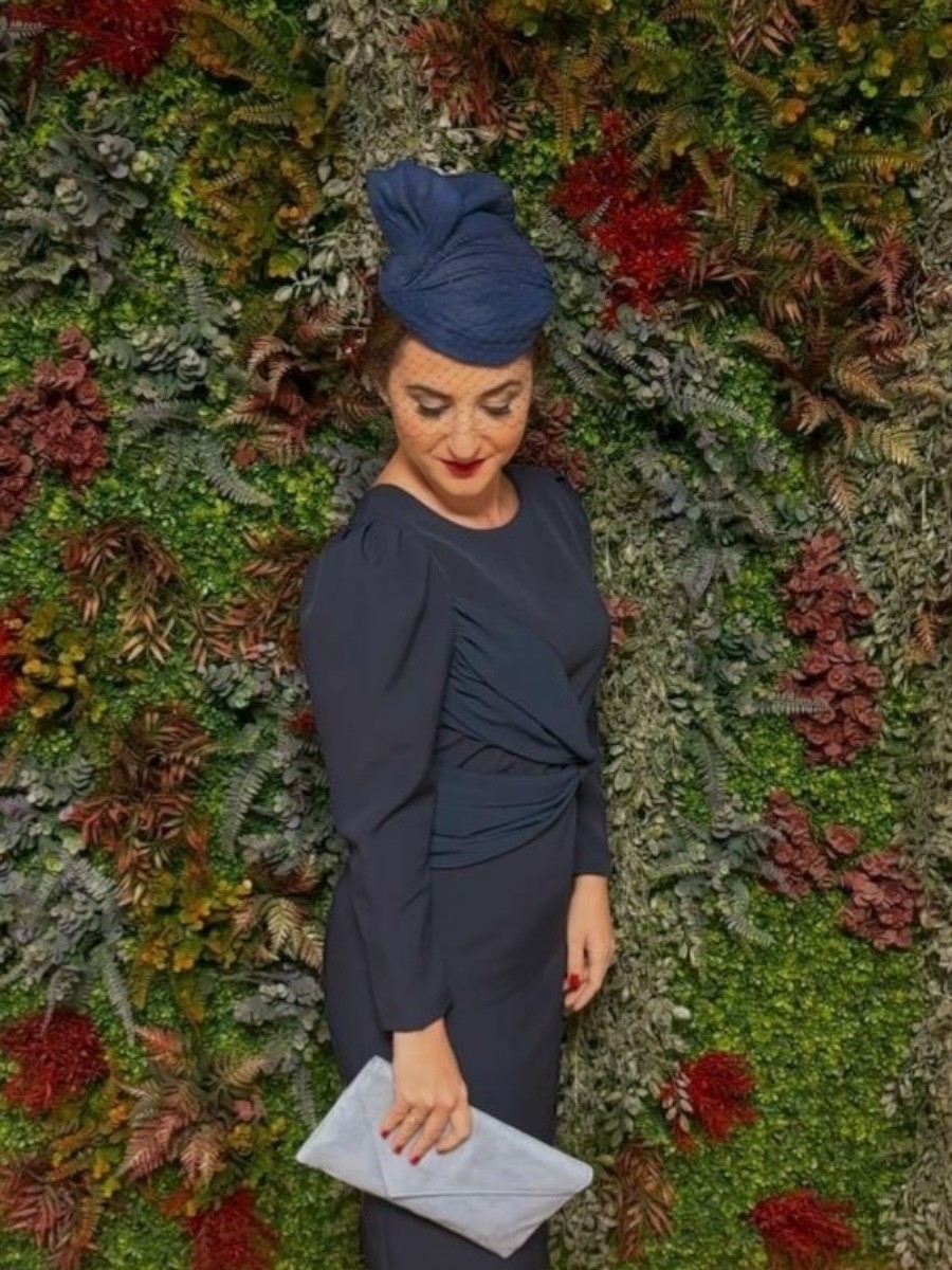 Alquilar casquete Noelia azul marino 2