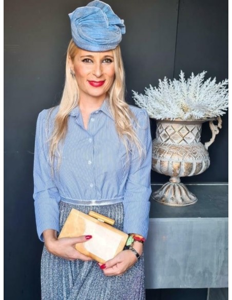 Alquilar casquete Noemi celeste