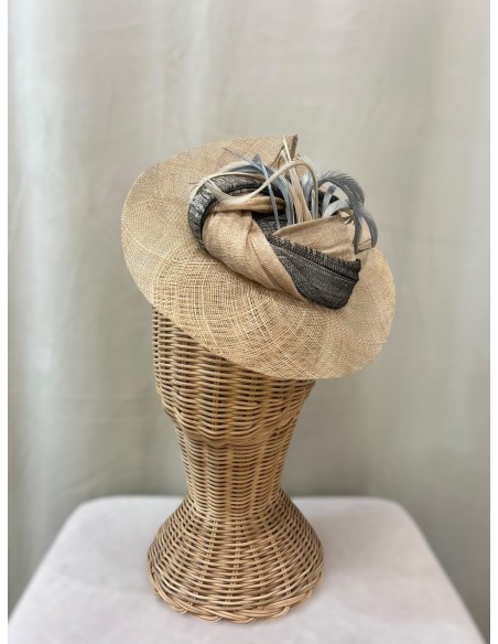 Alquilar tocado Elvira nude y plata