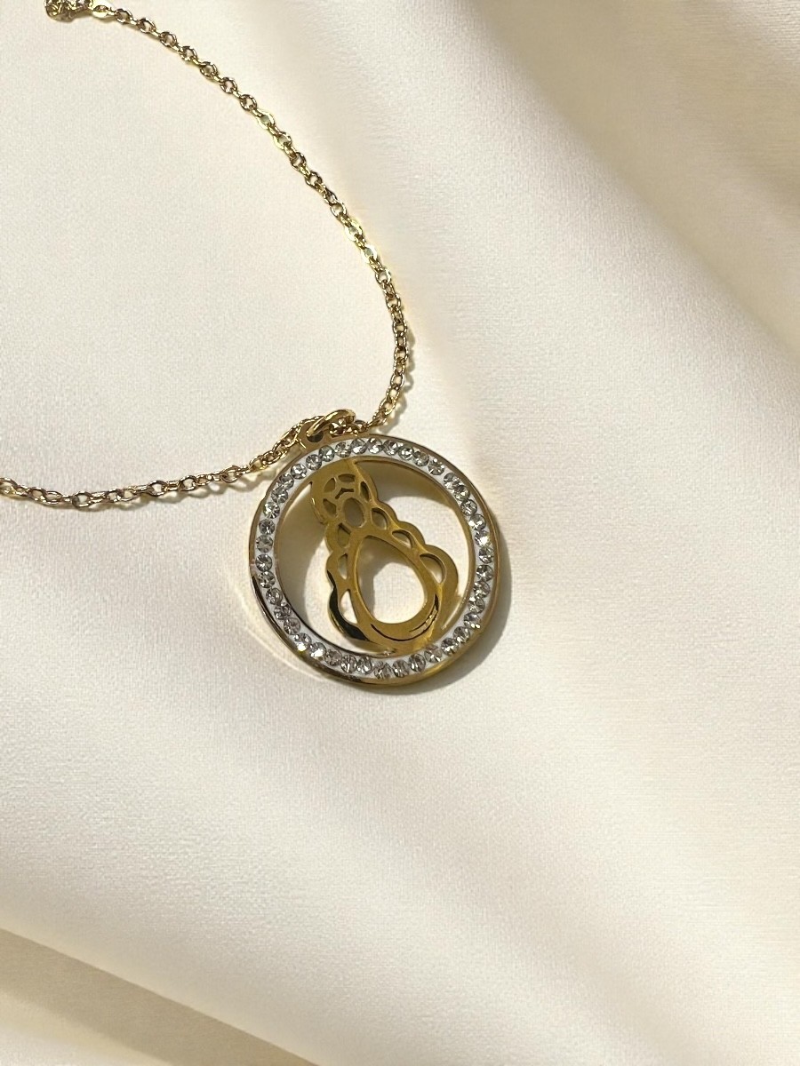 Cadena virgen del Rocio con circonitas 2