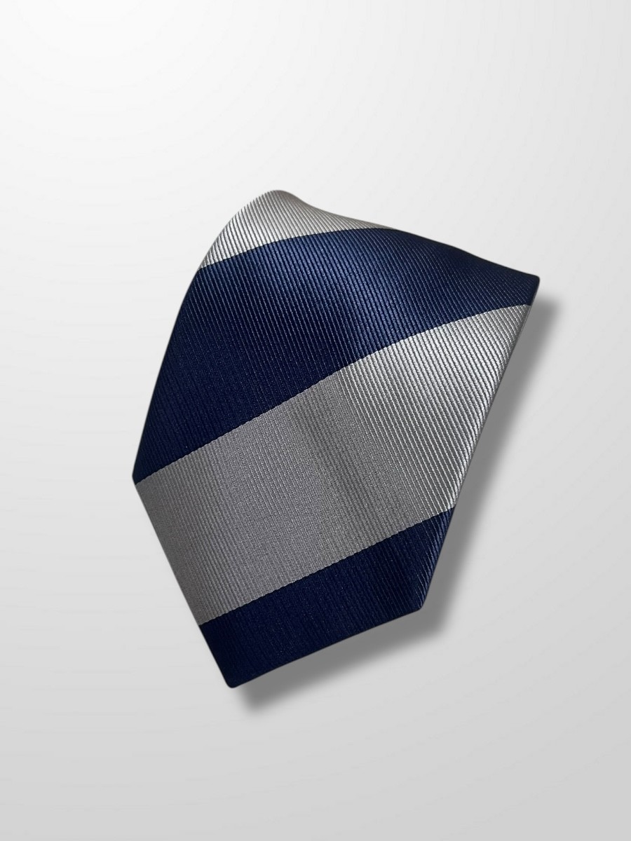 Corbata rayas anchas