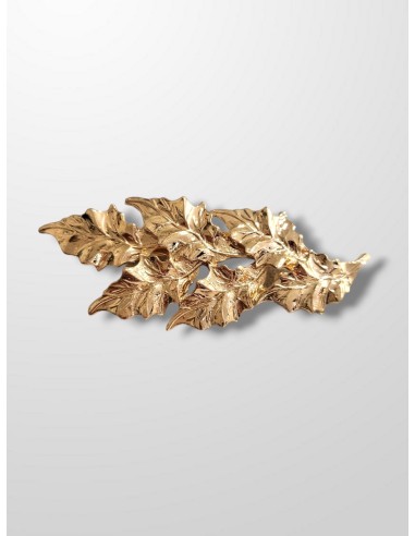 Broche dorado helecho