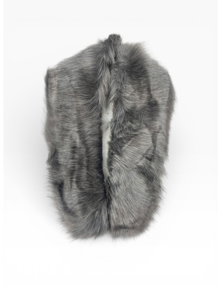 Cuello de pelo sintético