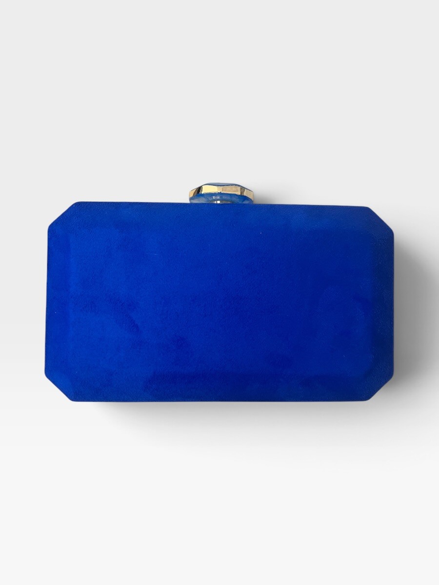 Clutch ante Piedra 2