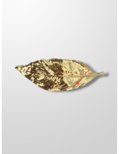 Broche dorado hoja