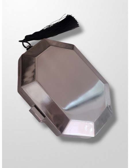 Clutch metal lingote