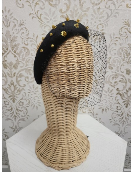 Alquilar diadema Albania