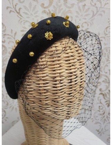 Alquilar diadema Albania