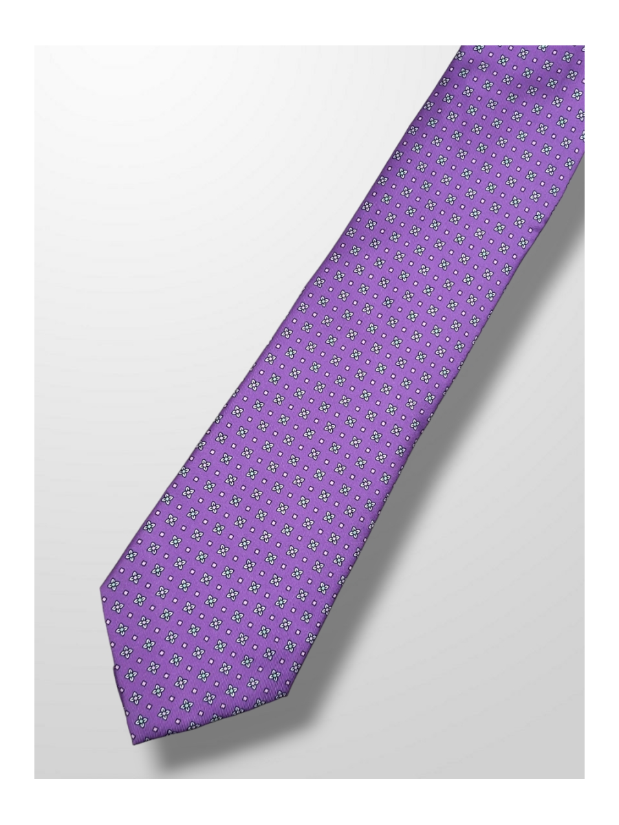Corbata lila con florecitas 2