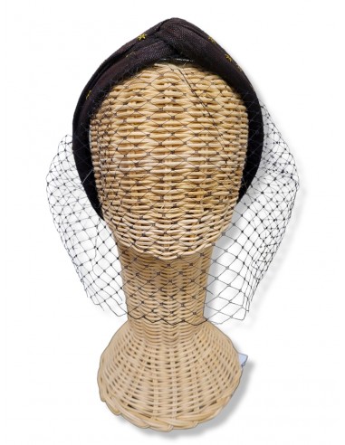 Alquilar diadema negra con mini estrellas