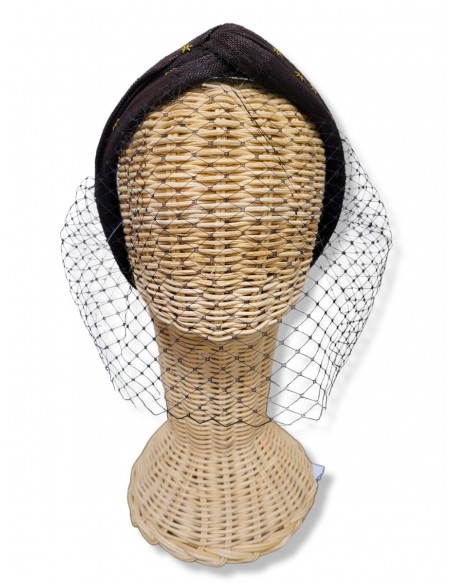 Alquilar diadema negra con mini estrellas