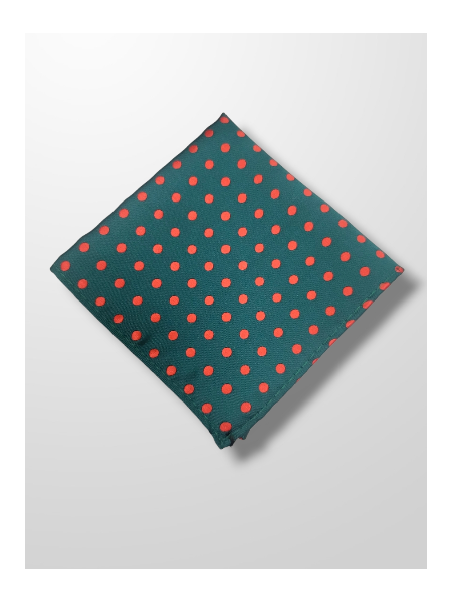 Pañuelo verde con lunar rojo